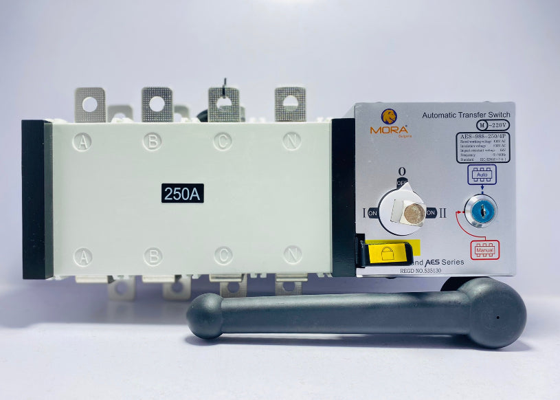4P 250A ATS PC Class Automatic Transfer Switch Electrical Selector Switches AC 400V Auto or Manual 2 input 1 output