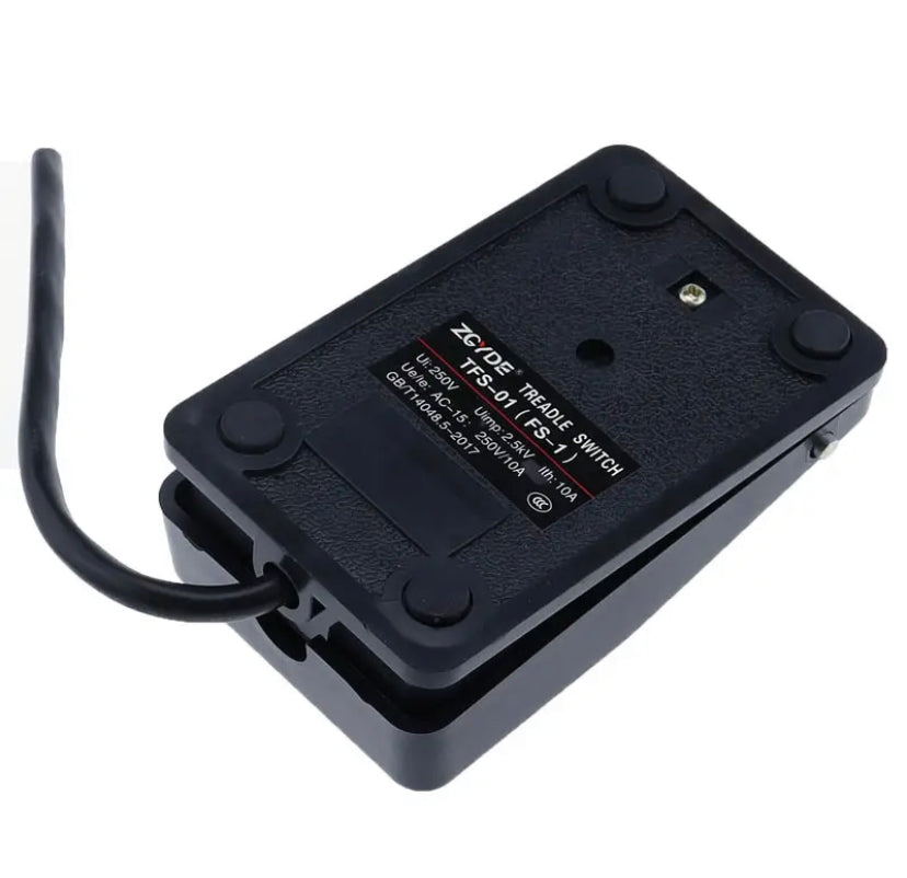 FS-1 220VAC 10A Waterproof SPDT Machine Foot Switch Pedal Footswitch Metal On Off 1NO1NC Momentary Self Reset Treadle Switch