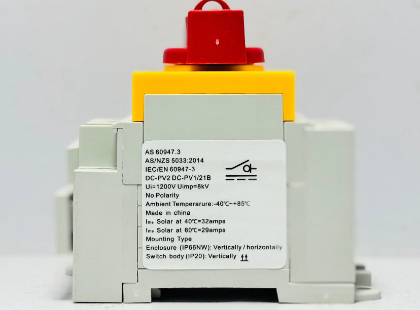 MORA DC Solar Isolator Switch PV 1200V 32A Din Rail Mounting Rotating Handle CE Disconnector For Solar Certified EKD16-DB32